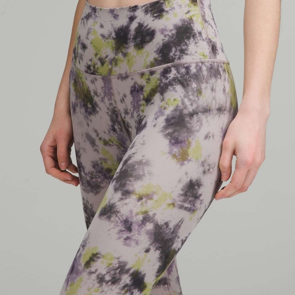 lululemon athletica Pants - Size 8 Lululemon Align HR, radial tie die mauve LU001